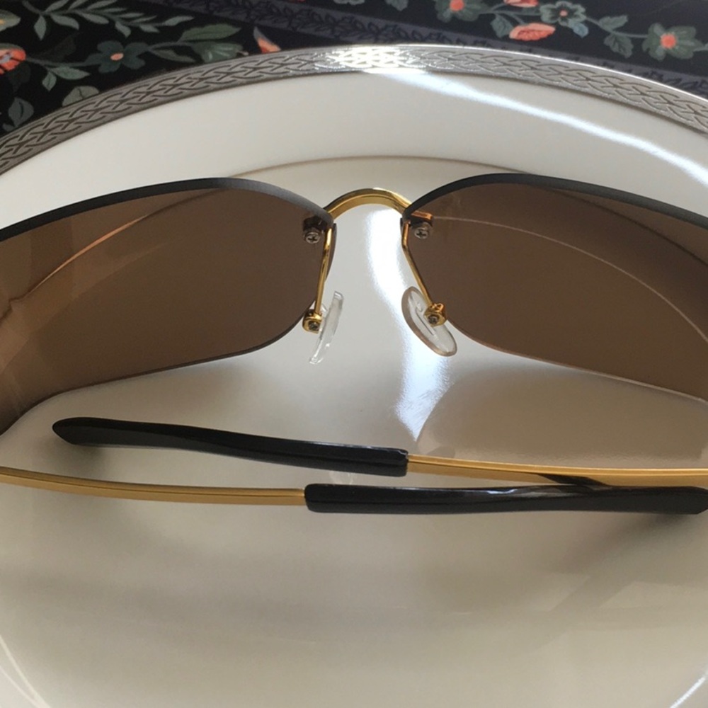 Designer Dupe Sunglasses Rimless Frame - Picture 5 of 5
